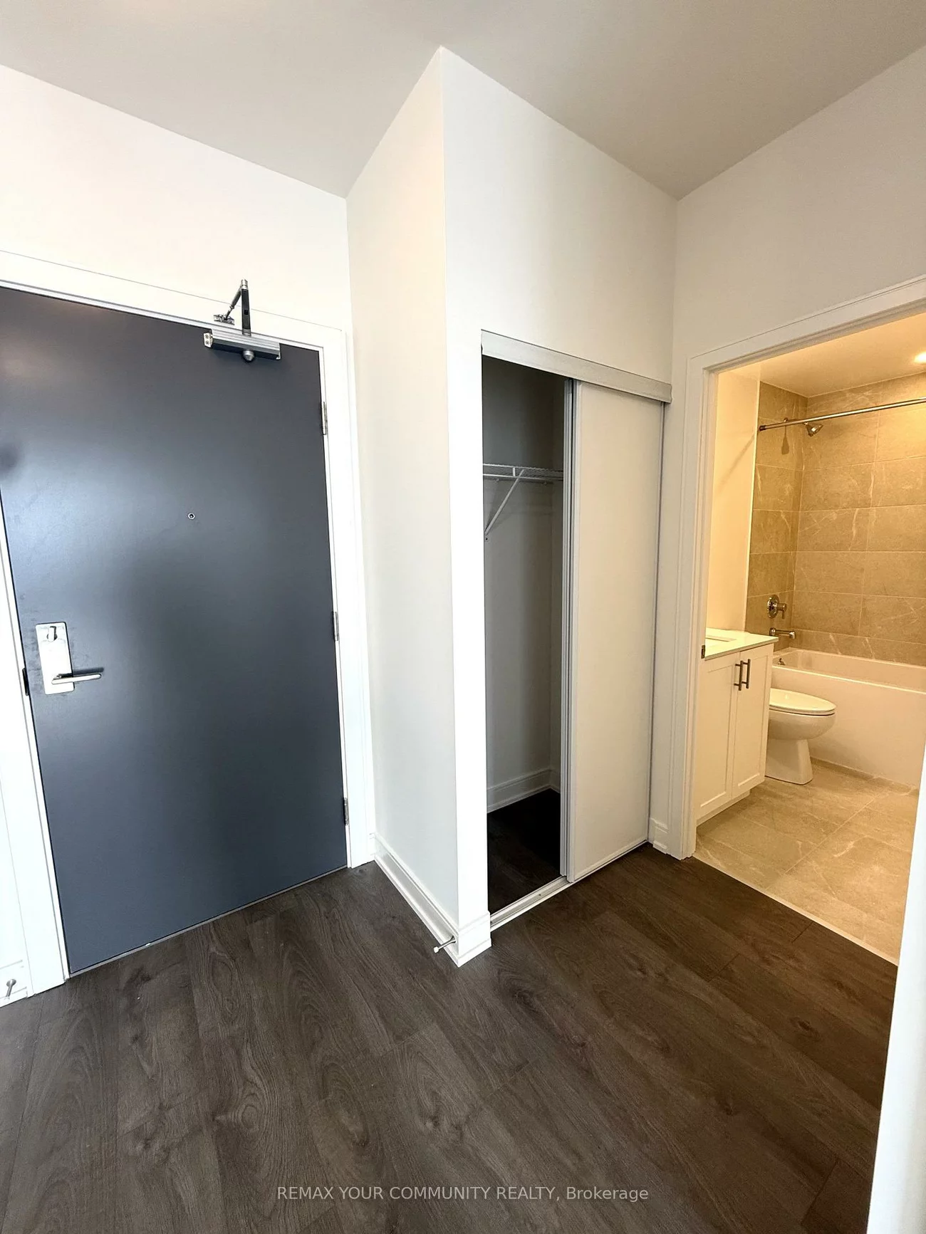 715, Davis, Huron Heights-Leslie Valley, Newmarket