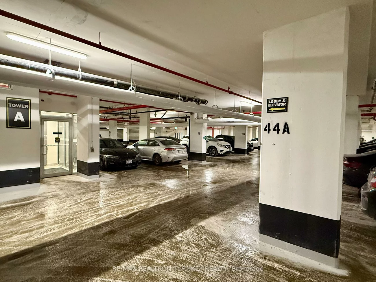 705, Davis, Huron Heights-Leslie Valley, Newmarket