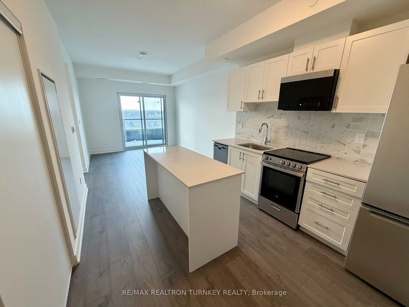 705, Davis, Huron Heights-Leslie Valley, Newmarket