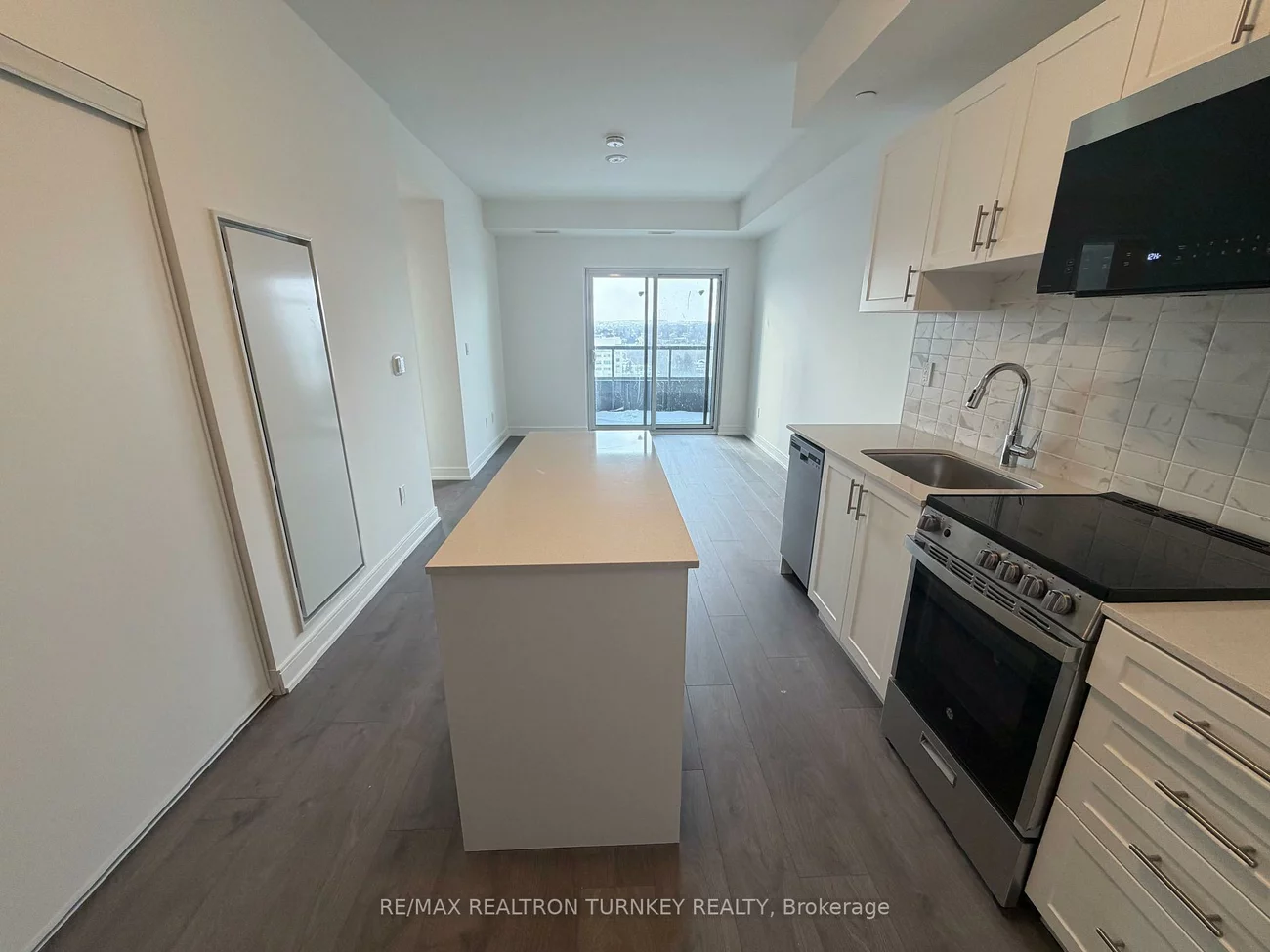 705, Davis, Huron Heights-Leslie Valley, Newmarket