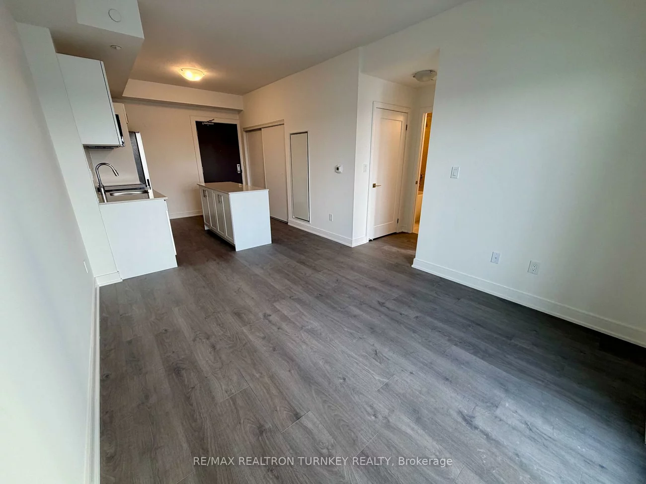 705, Davis, Huron Heights-Leslie Valley, Newmarket