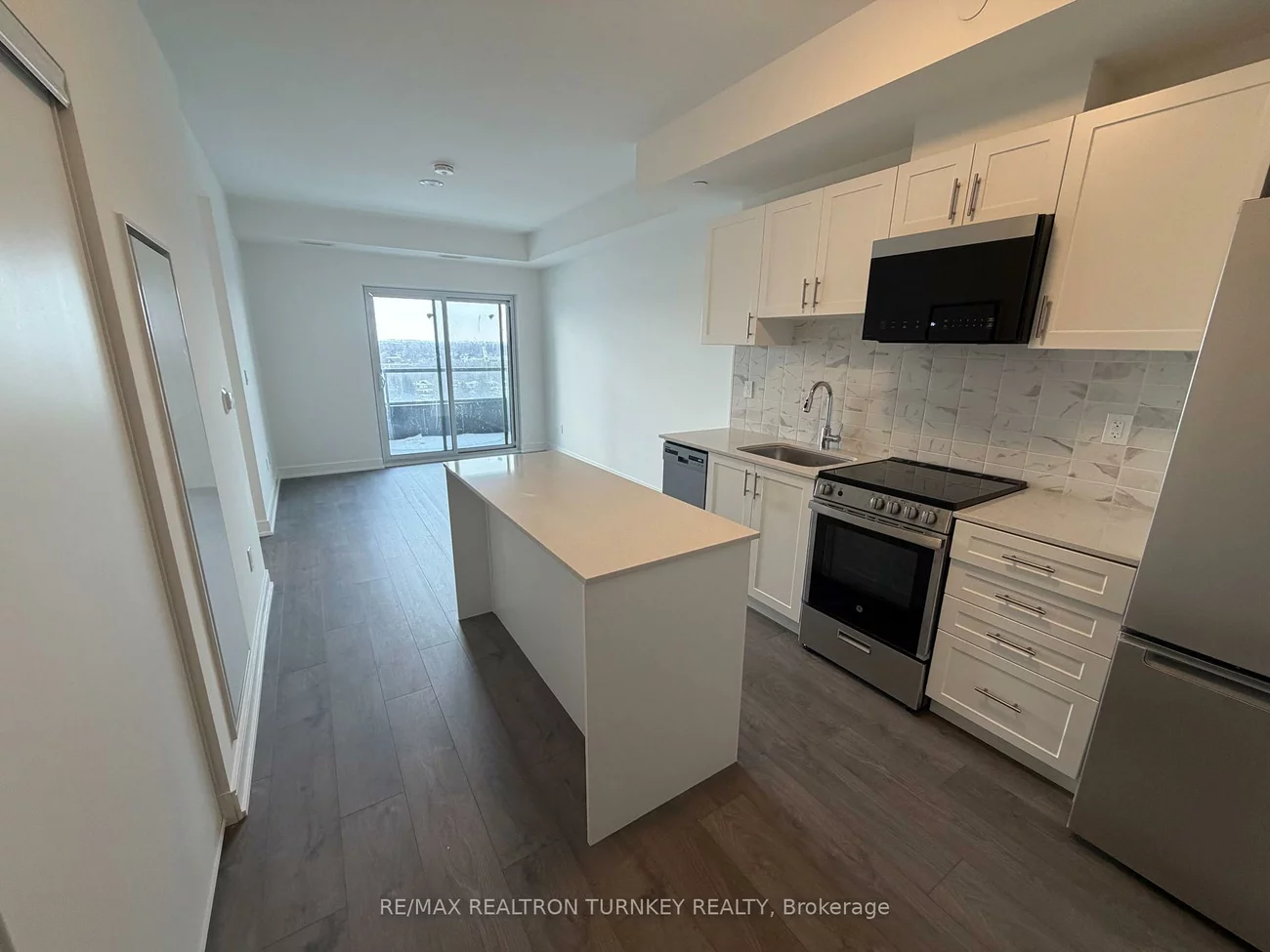 705, Davis, Huron Heights-Leslie Valley, Newmarket