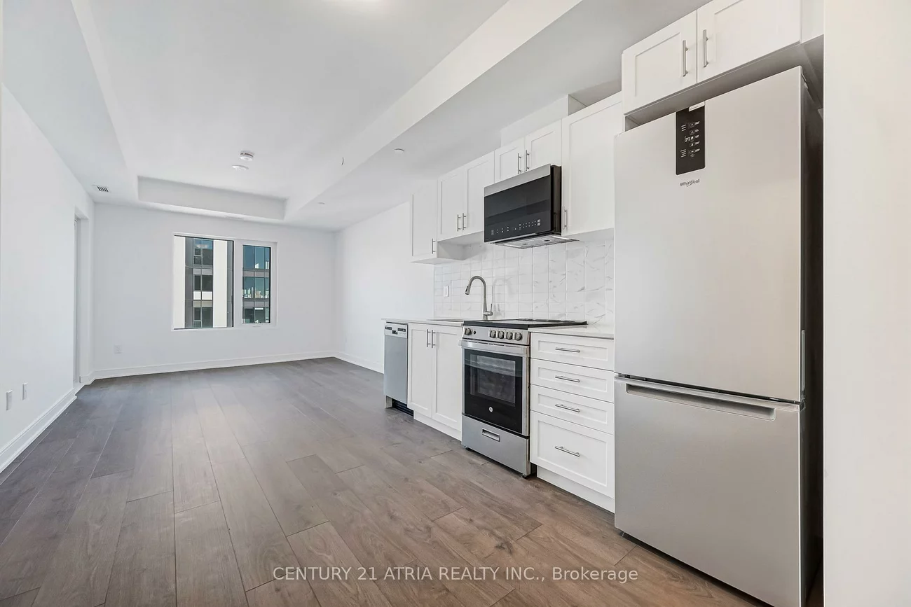 705, Davis, Huron Heights-Leslie Valley, Newmarket