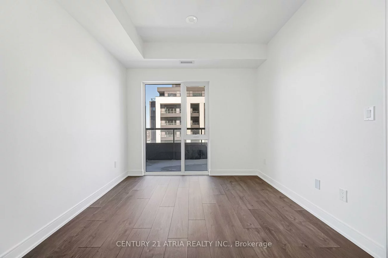 705, Davis, Huron Heights-Leslie Valley, Newmarket