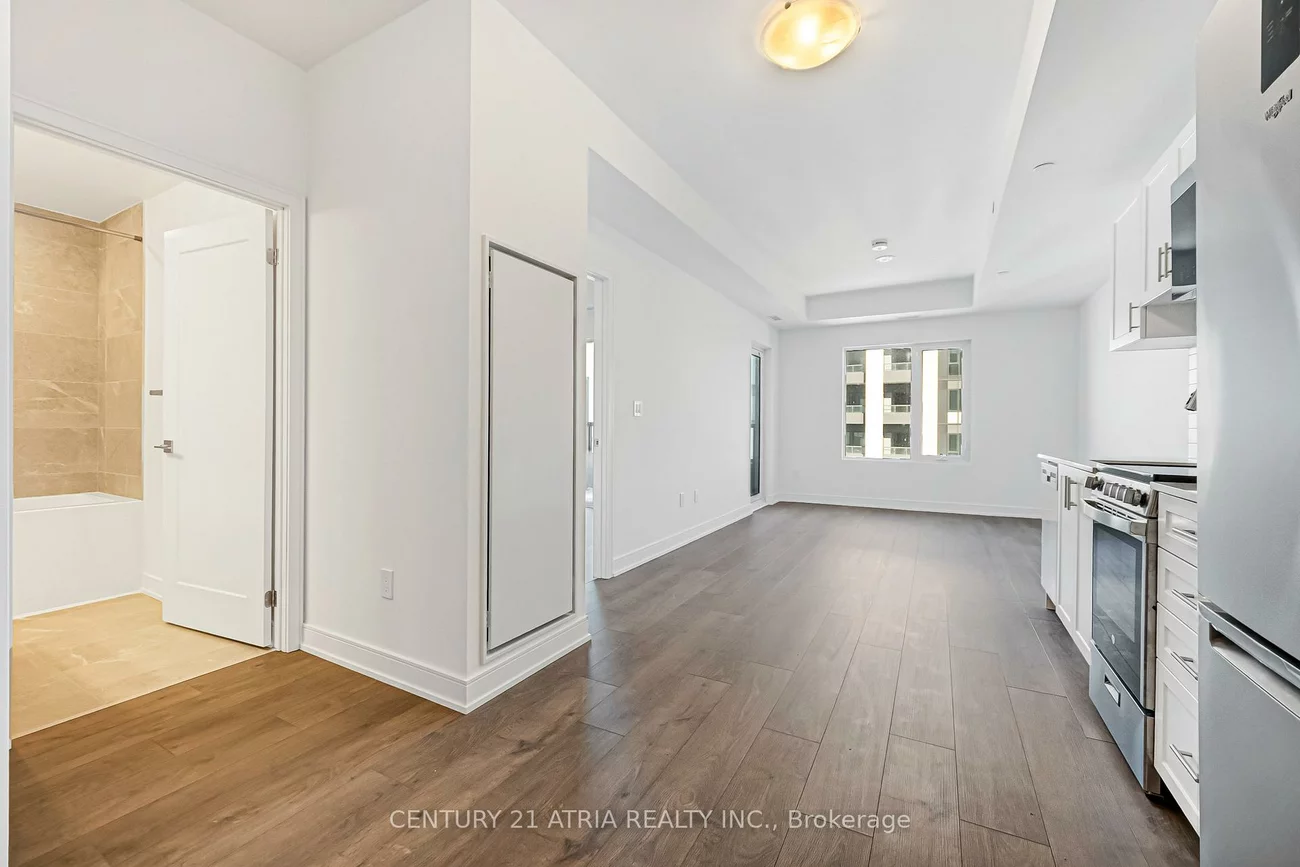 705, Davis, Huron Heights-Leslie Valley, Newmarket