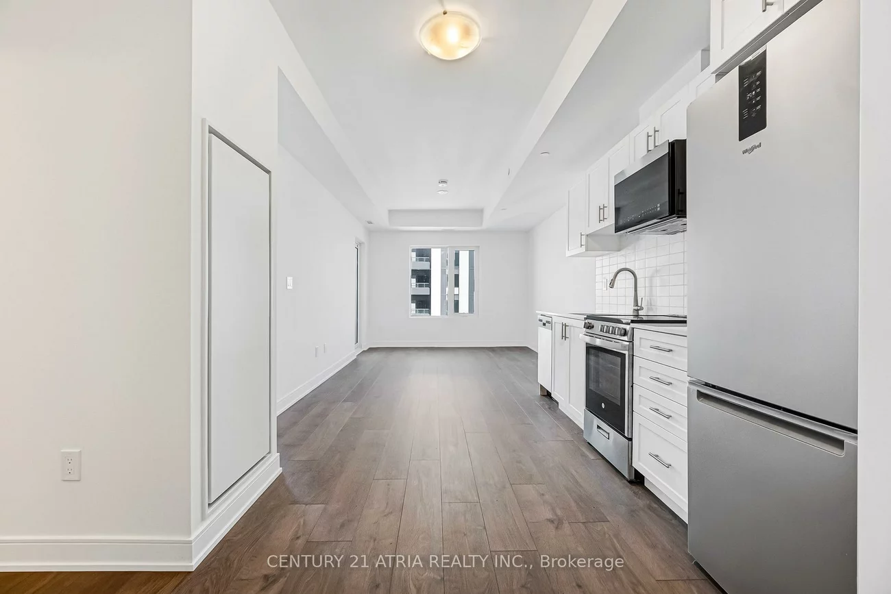 705, Davis, Huron Heights-Leslie Valley, Newmarket