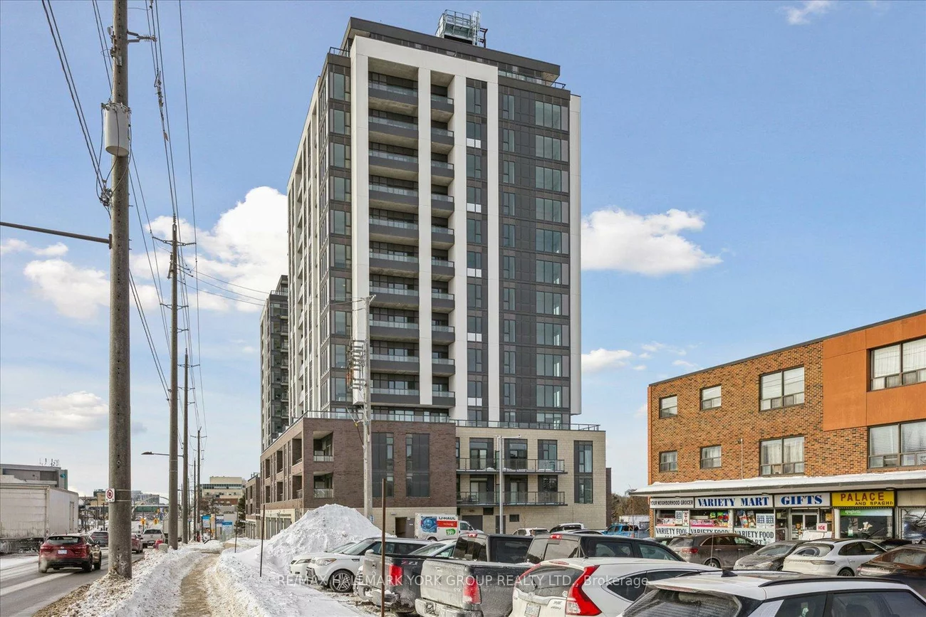 705, Davis, Huron Heights-Leslie Valley, Newmarket