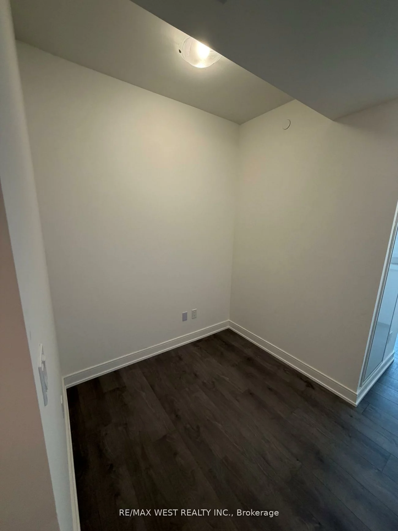 705, Davis, Huron Heights-Leslie Valley, Newmarket