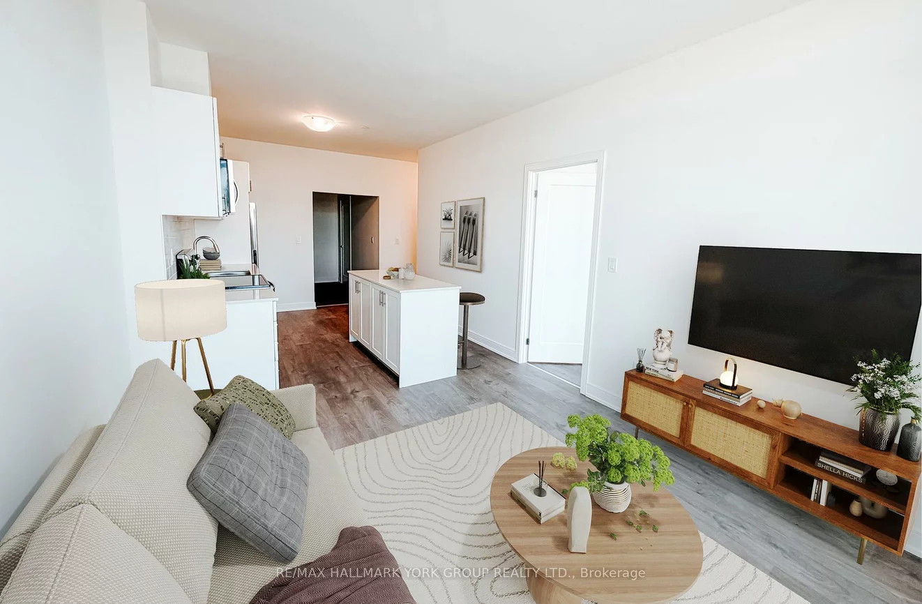 705, Davis, Huron Heights-Leslie Valley, Newmarket