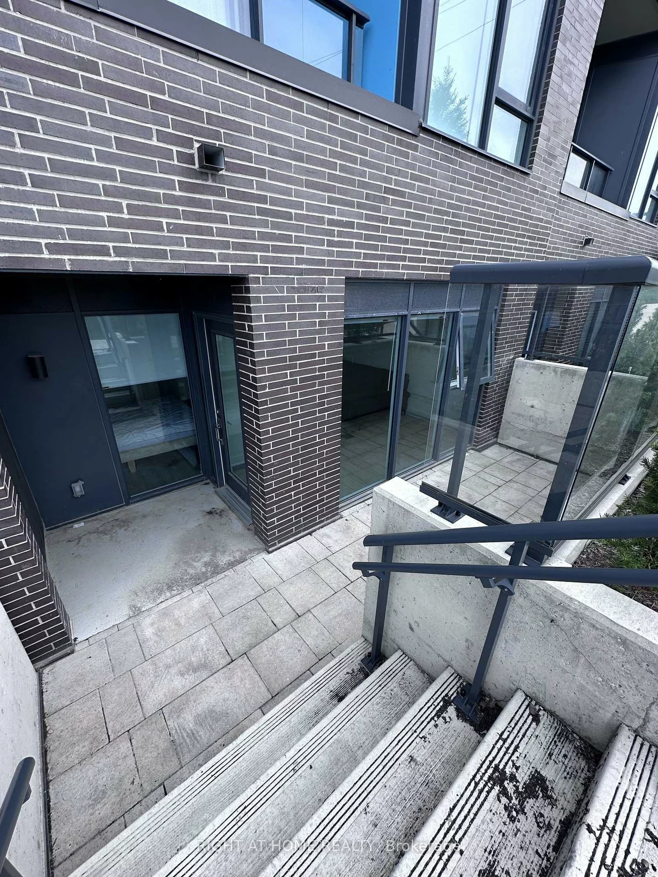 185, Deerfield, Central Newmarket, Newmarket