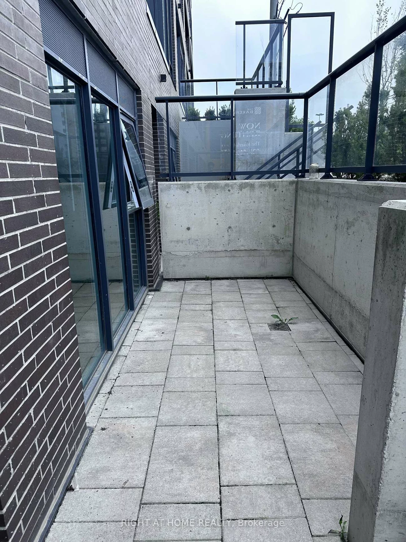 185, Deerfield, Central Newmarket, Newmarket