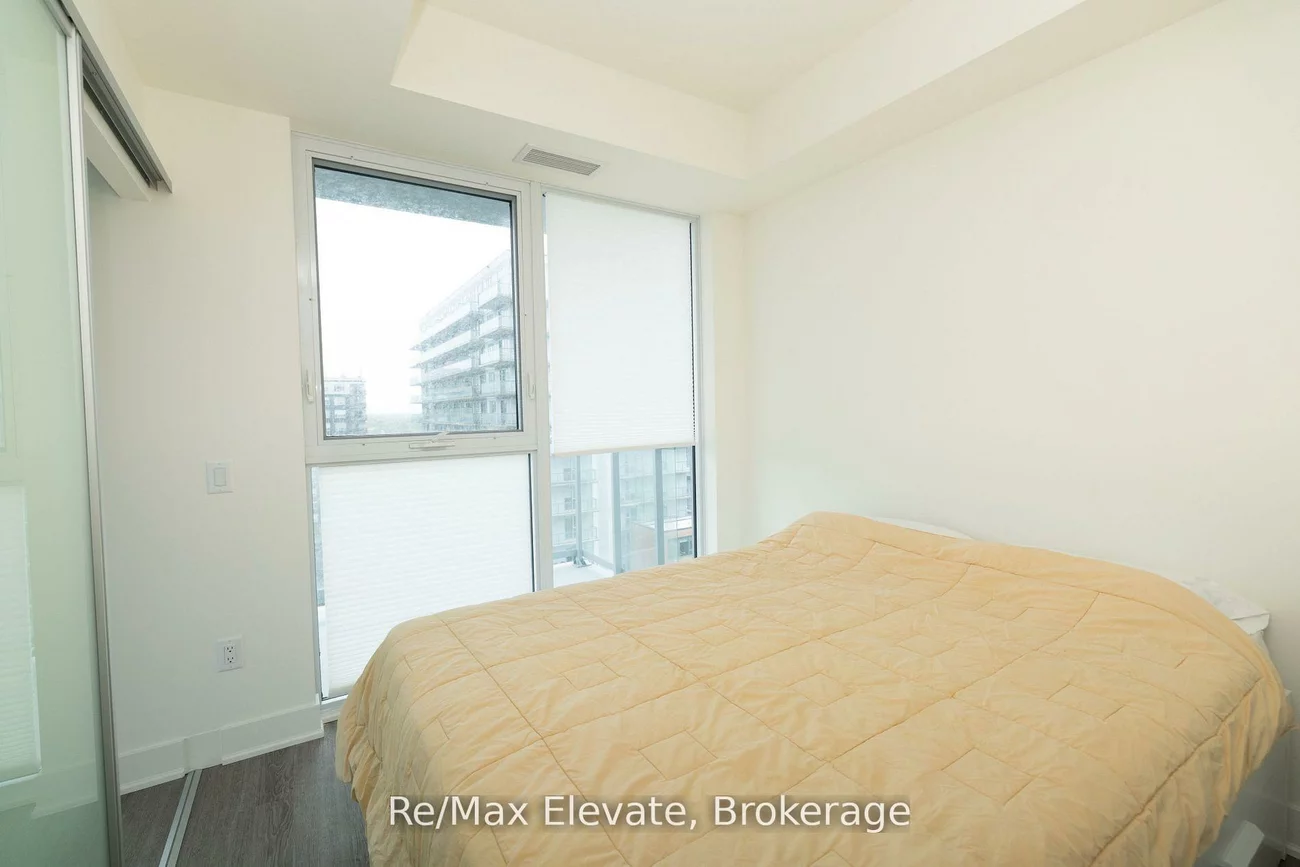 185, Deerfield, Central Newmarket, Newmarket