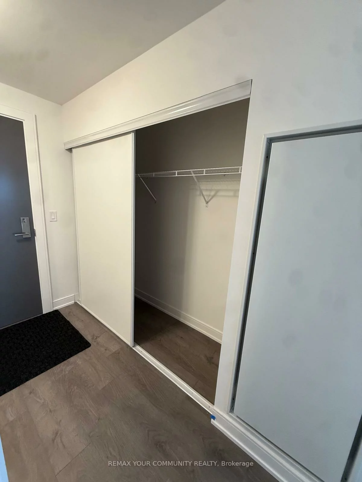 705, Davis, Huron Heights-Leslie Valley, Newmarket