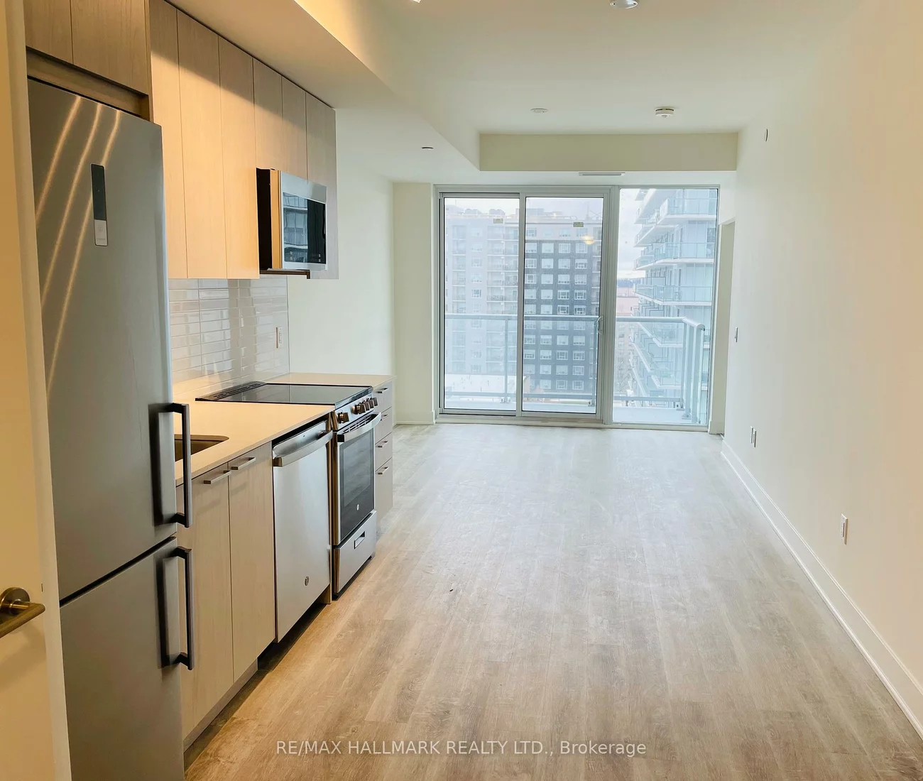 185, Deerfield, Central Newmarket, Newmarket