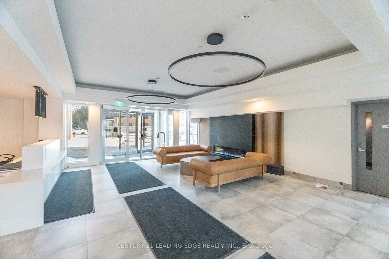 705, Davis, Huron Heights-Leslie Valley, Newmarket