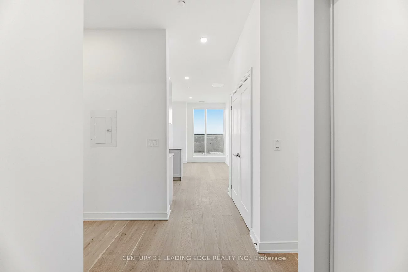 705, Davis, Huron Heights-Leslie Valley, Newmarket