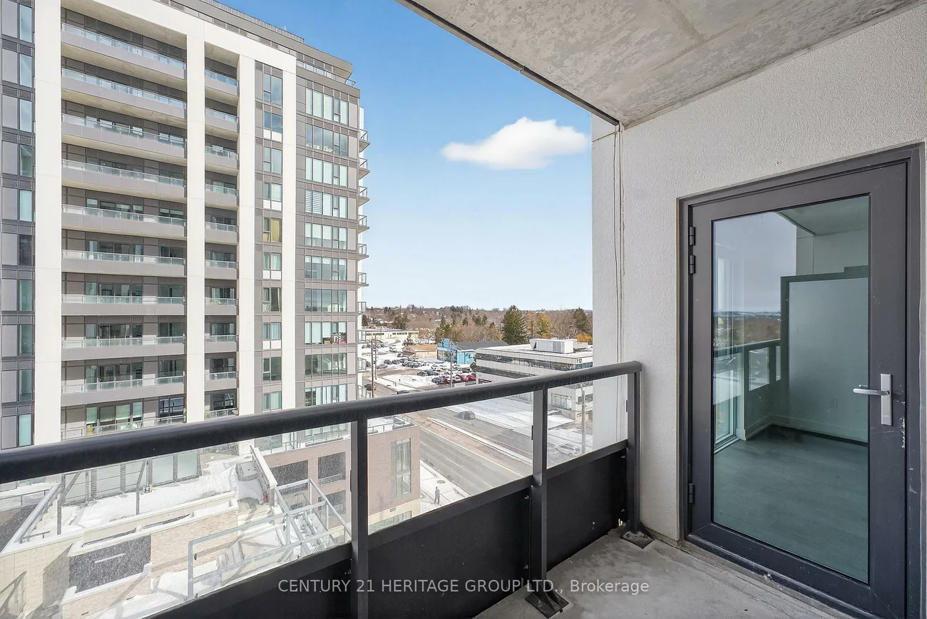 705, Davis, Huron Heights-Leslie Valley, Newmarket