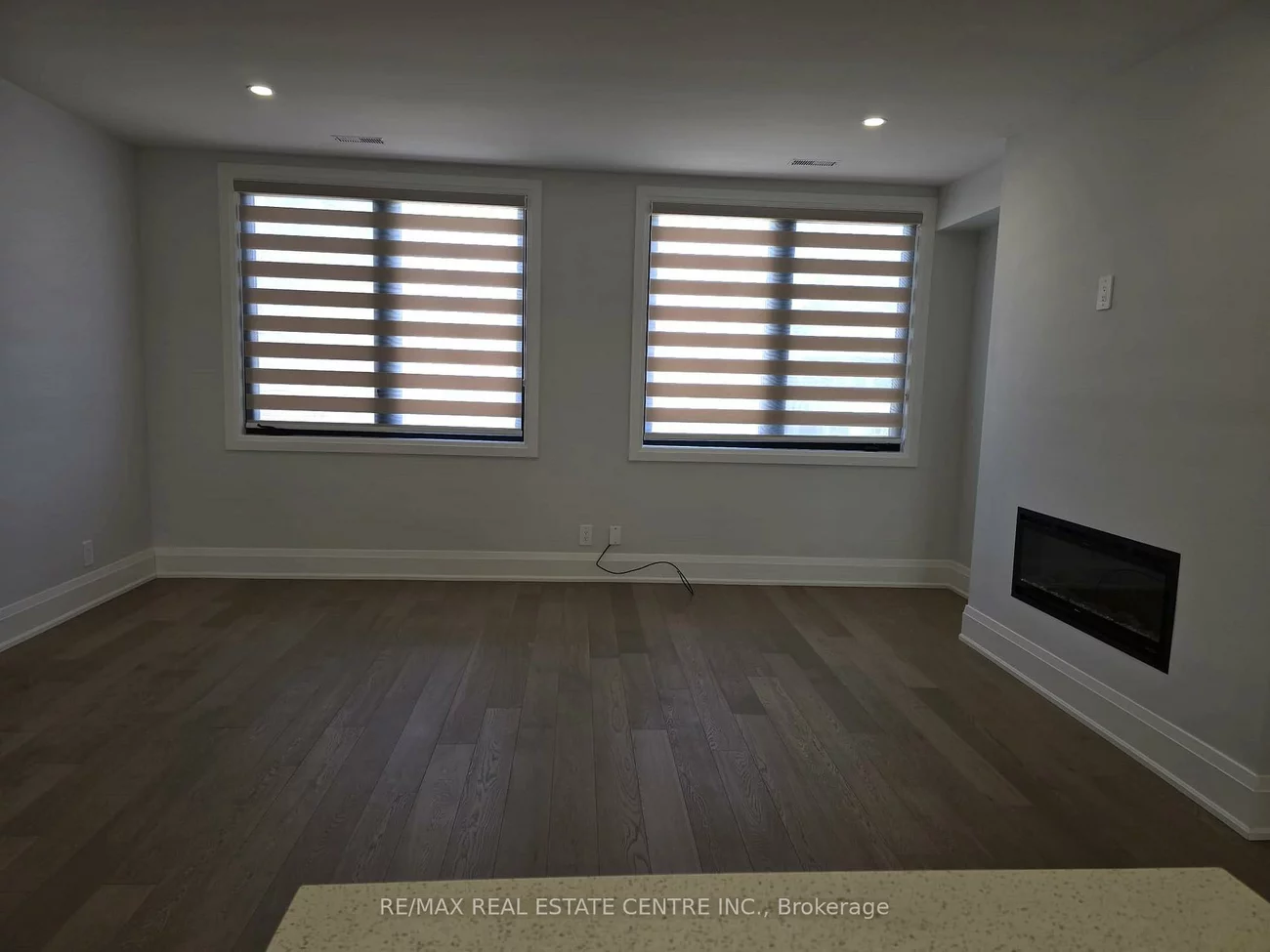 59, Charles, Central Newmarket, Newmarket