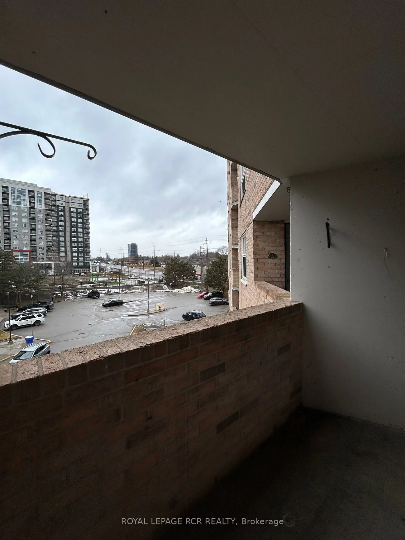 260, Davis, Central Newmarket, Newmarket