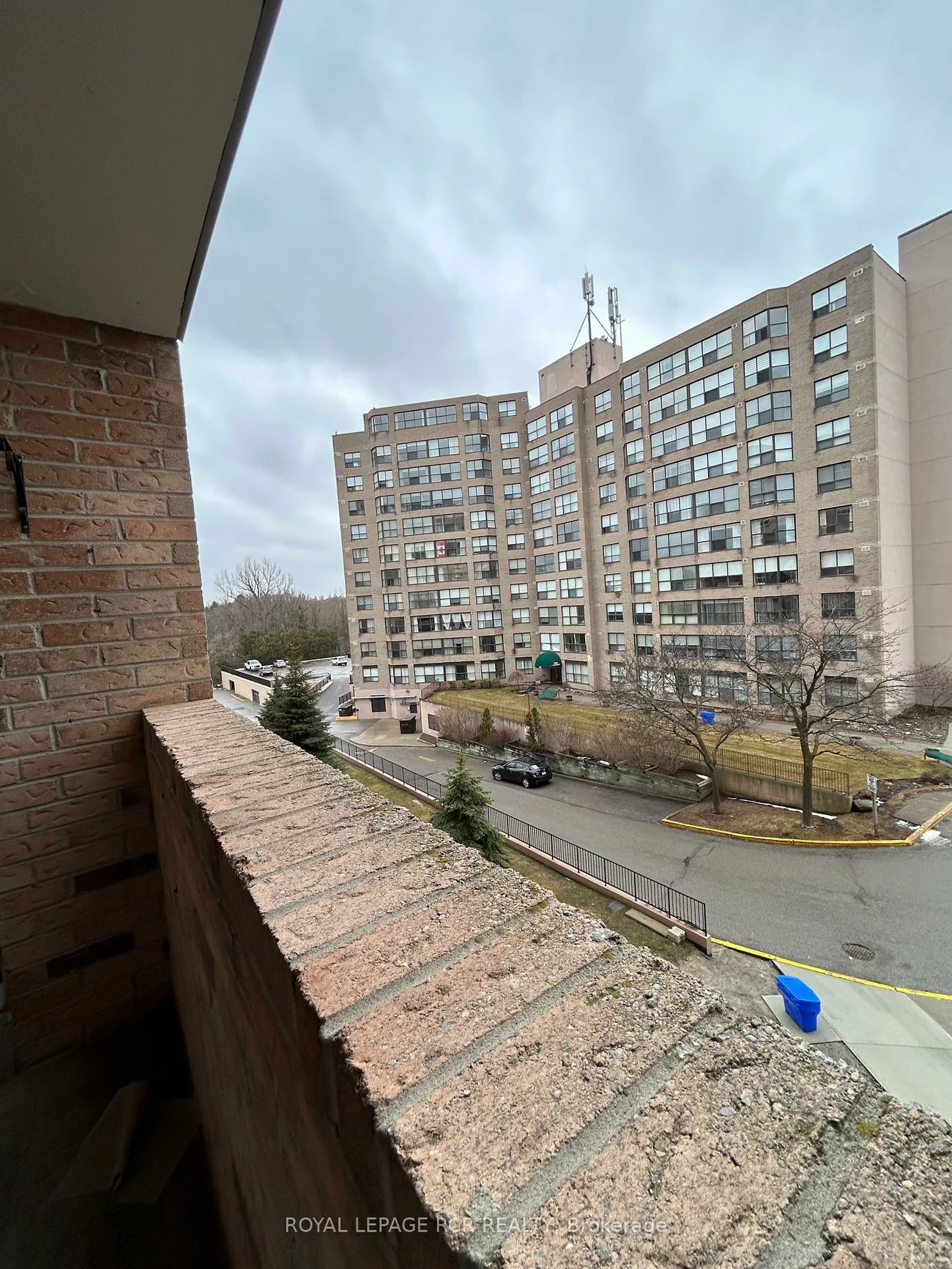 260, Davis, Central Newmarket, Newmarket