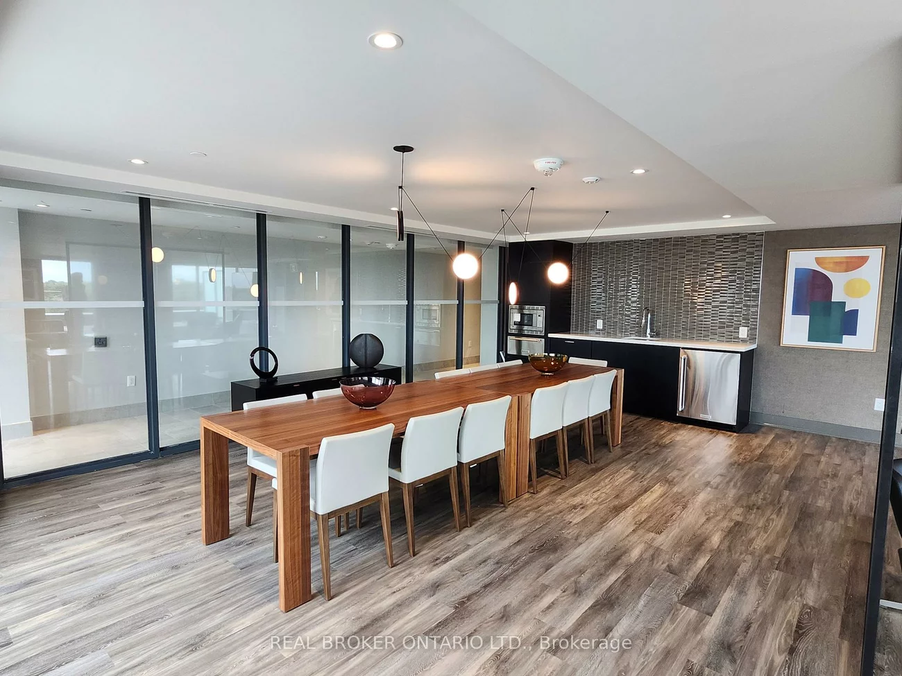 185, Deerfield, Central Newmarket, Newmarket