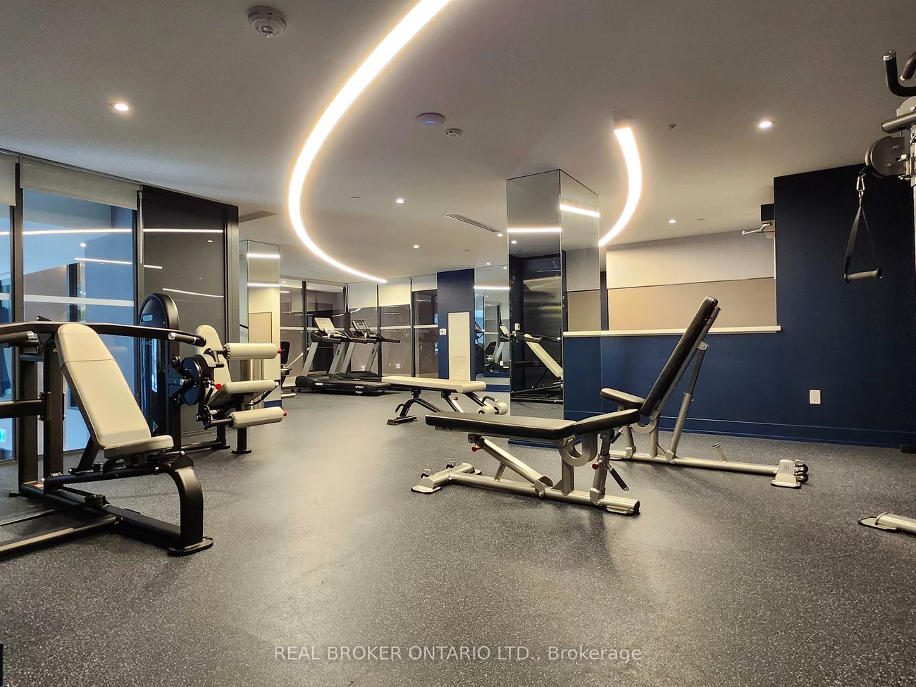 185, Deerfield, Central Newmarket, Newmarket