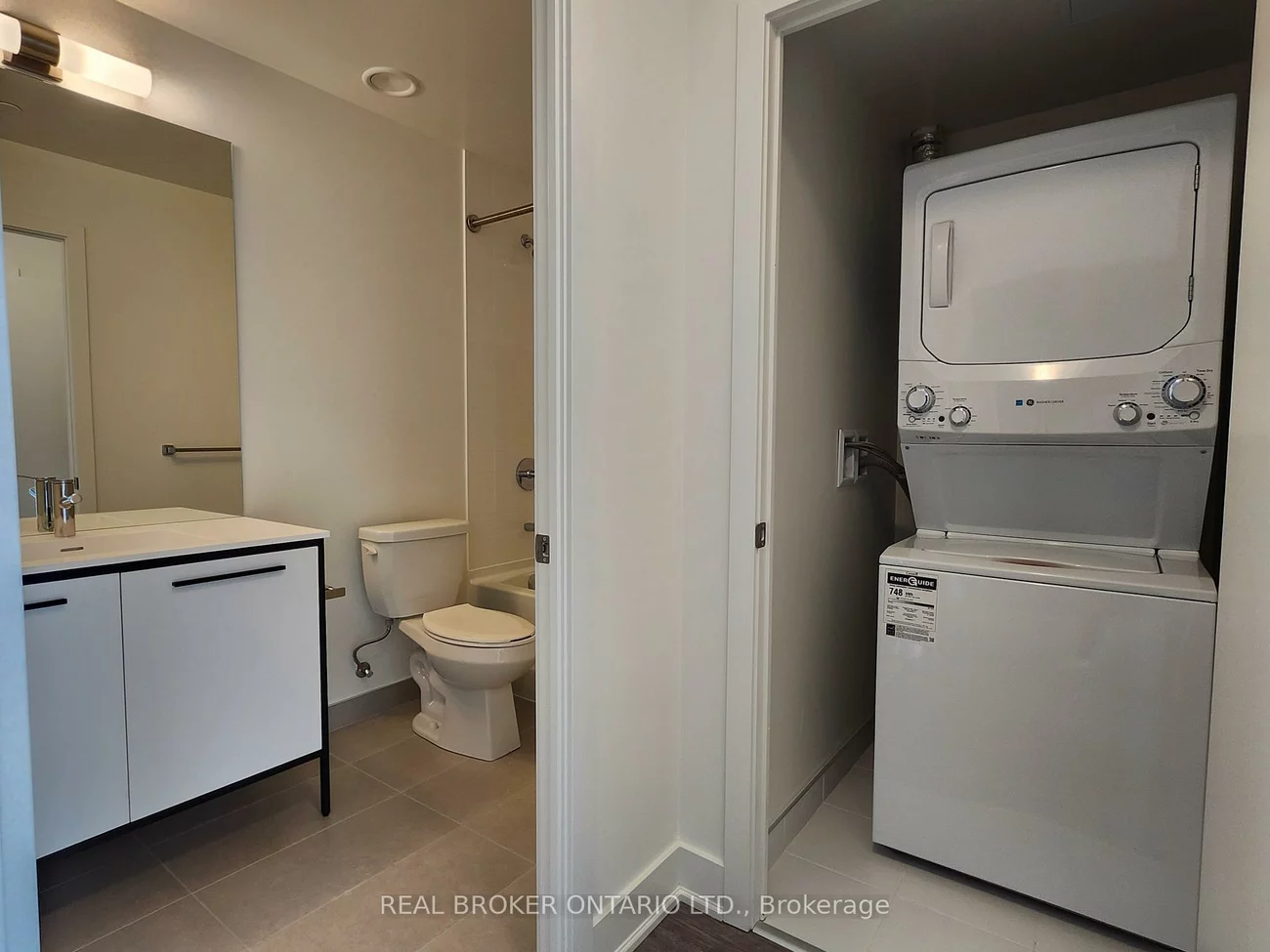 185, Deerfield, Central Newmarket, Newmarket