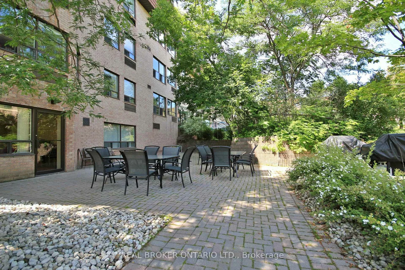 155, Main, Bristol-London, Newmarket