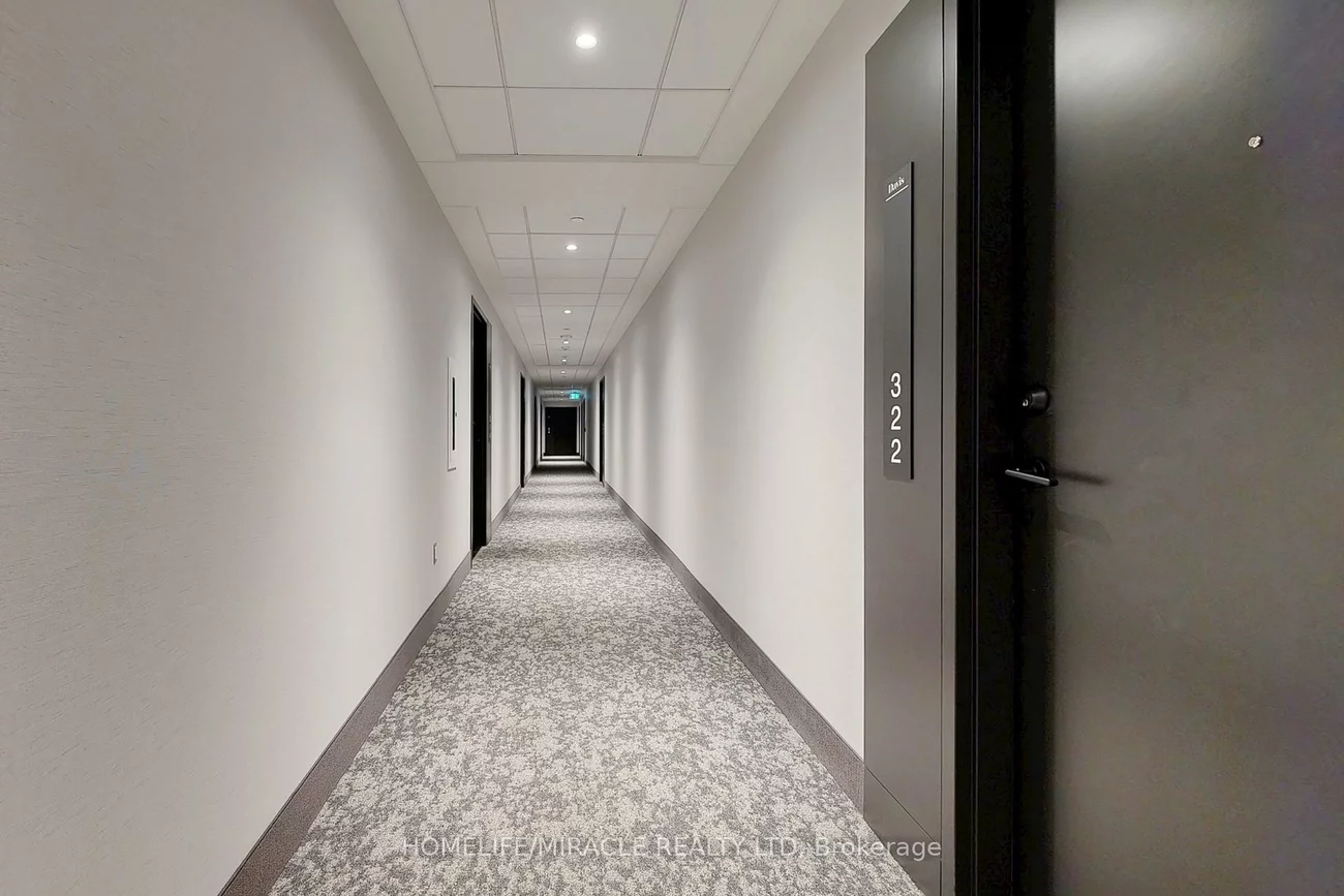 185, Deerfield, Central Newmarket, Newmarket