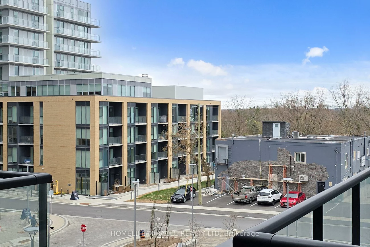 185, Deerfield, Central Newmarket, Newmarket