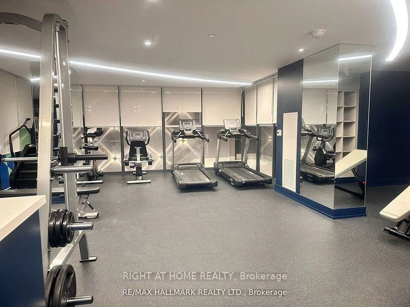 185, Deerfield, Central Newmarket, Newmarket