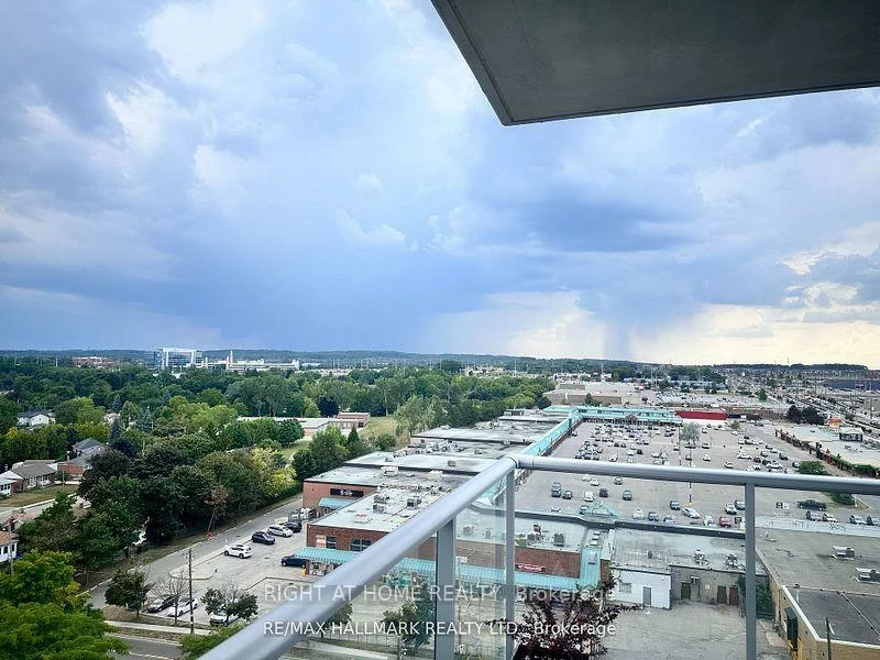 185, Deerfield, Central Newmarket, Newmarket