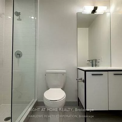 185, Deerfield, Central Newmarket, Newmarket