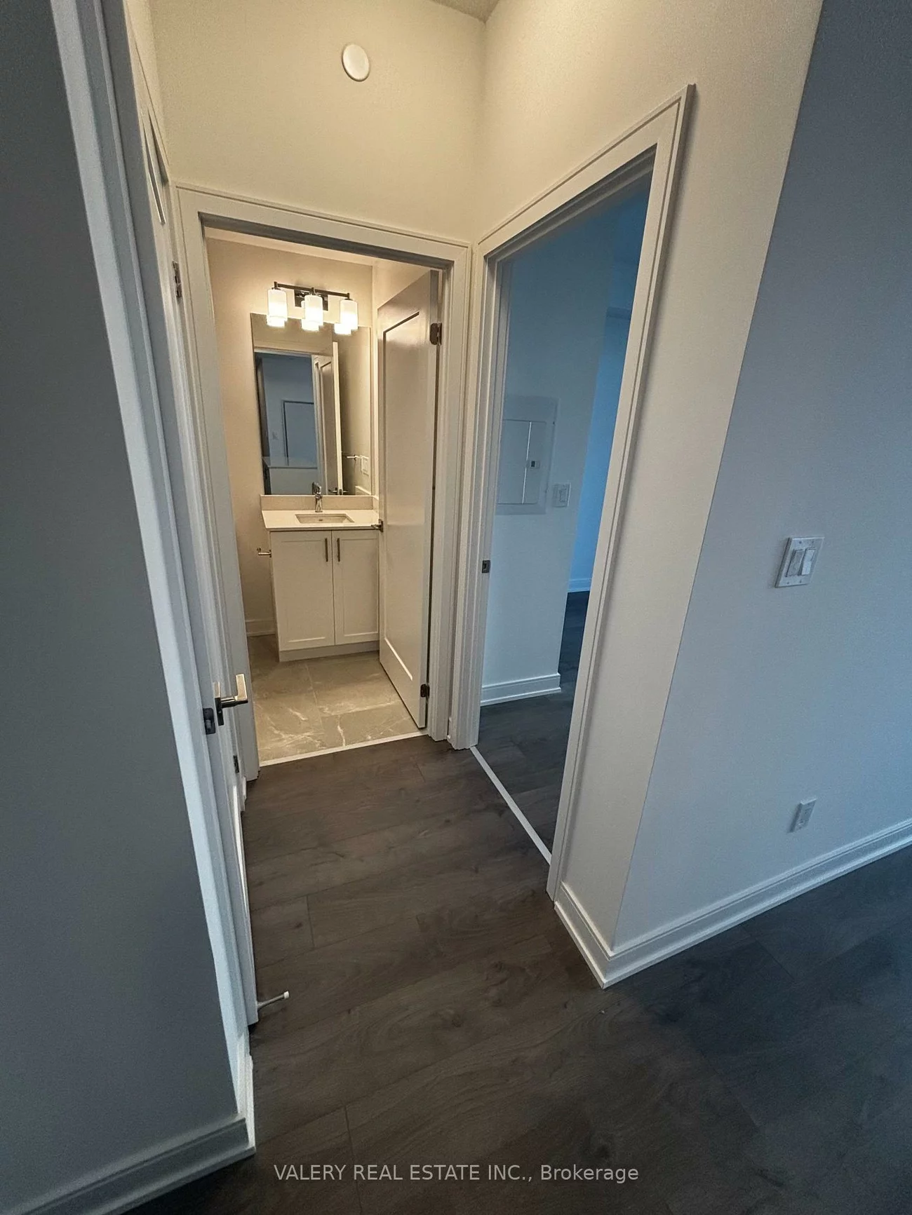 705, Davis, Huron Heights-Leslie Valley, Newmarket