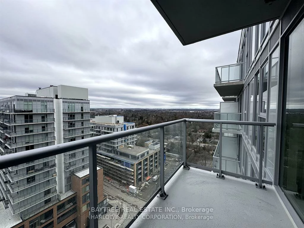 185, Deerfield, Central Newmarket, Newmarket