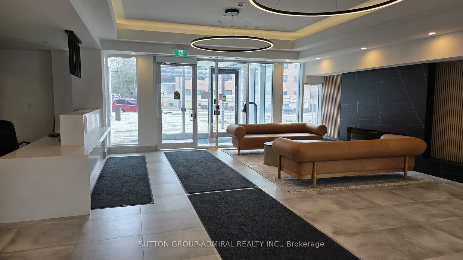 715, Davis, Huron Heights-Leslie Valley, Newmarket