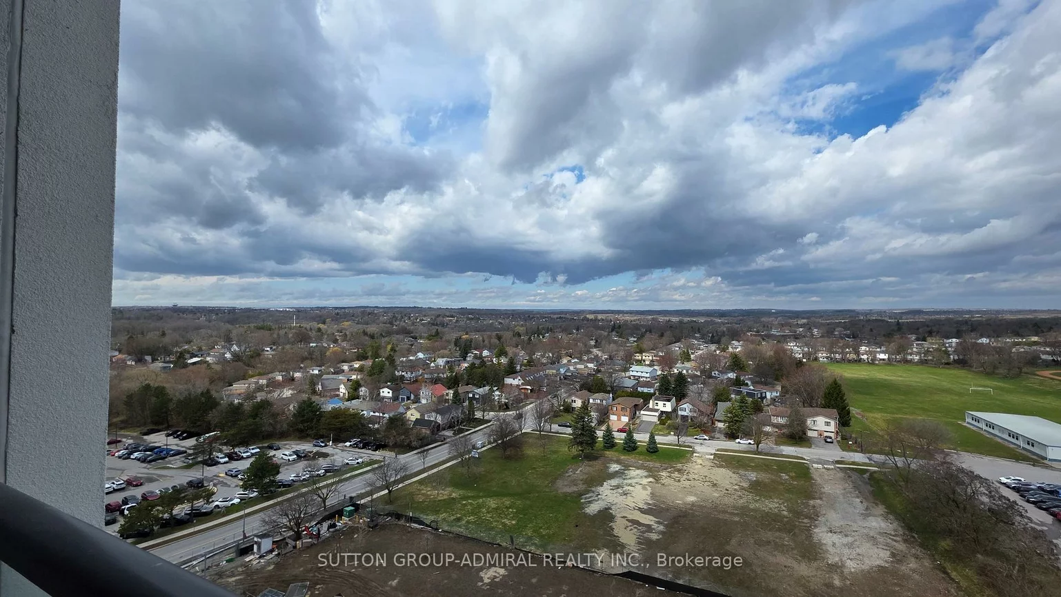 715, Davis, Huron Heights-Leslie Valley, Newmarket