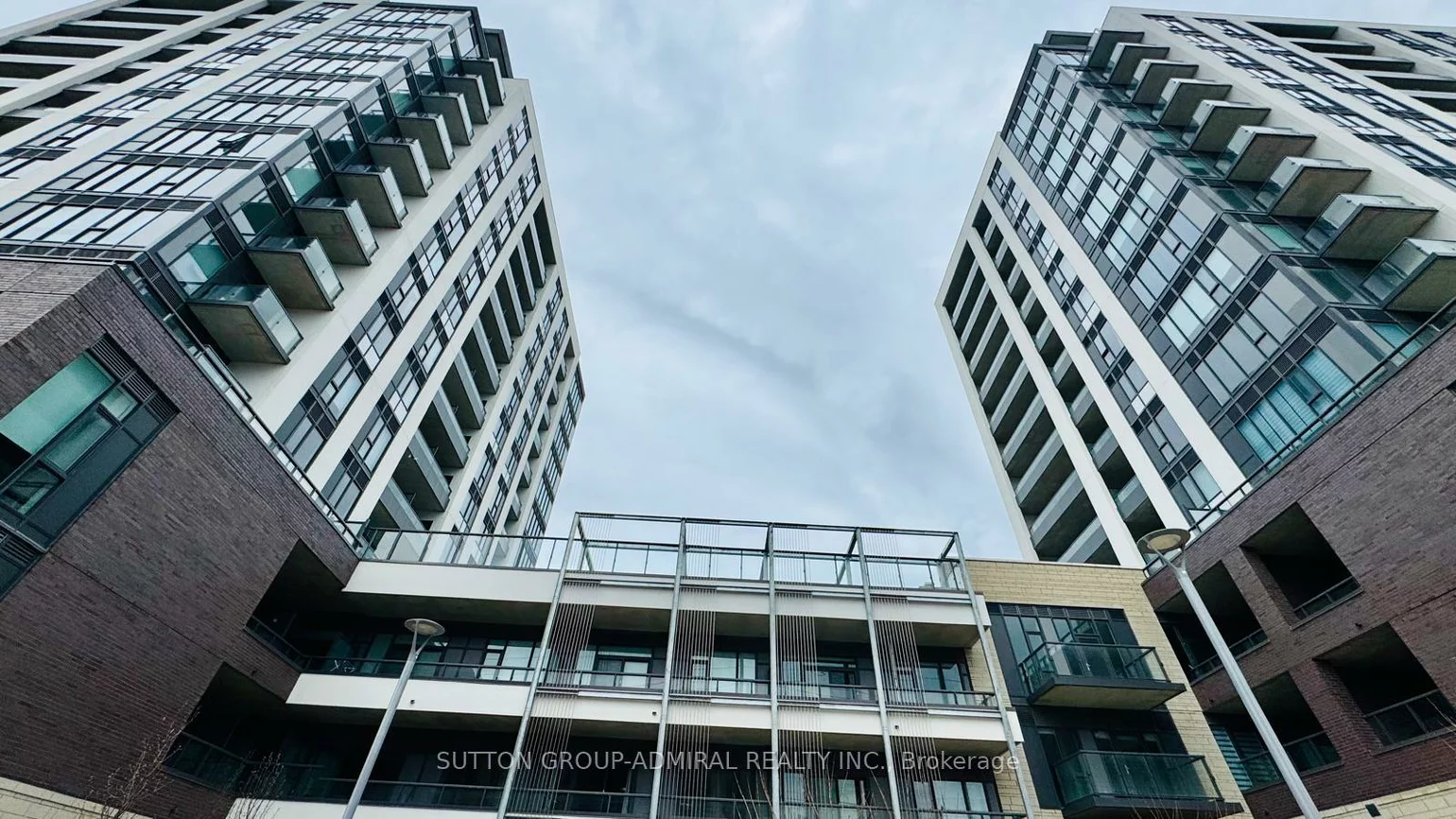 705, Davis, Huron Heights-Leslie Valley, Newmarket