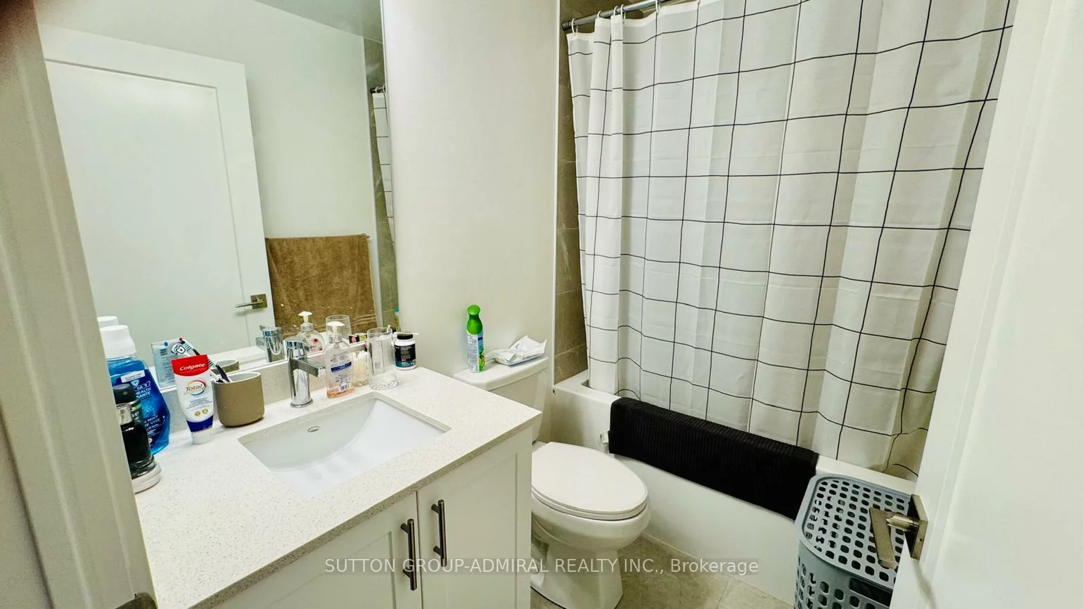 705, Davis, Huron Heights-Leslie Valley, Newmarket