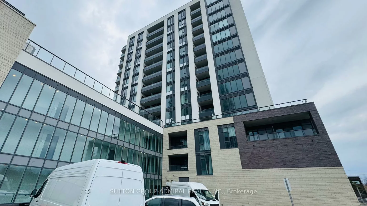 705, Davis, Huron Heights-Leslie Valley, Newmarket