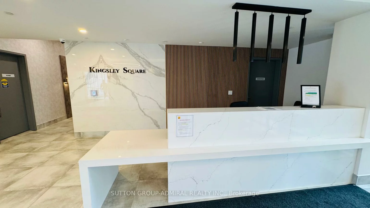 705, Davis, Huron Heights-Leslie Valley, Newmarket