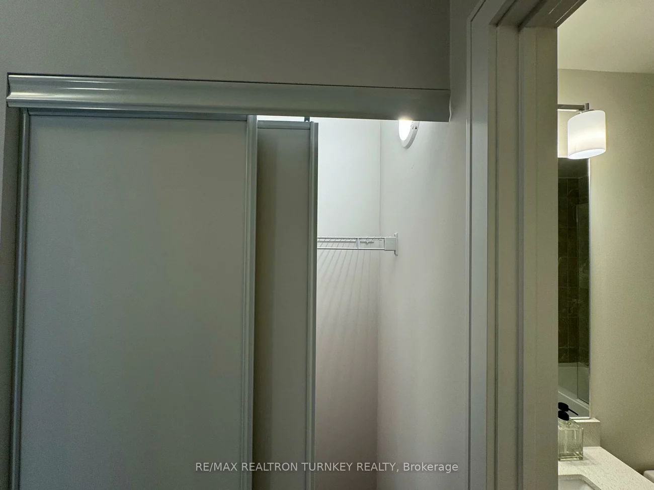 715, Davis, Huron Heights-Leslie Valley, Newmarket