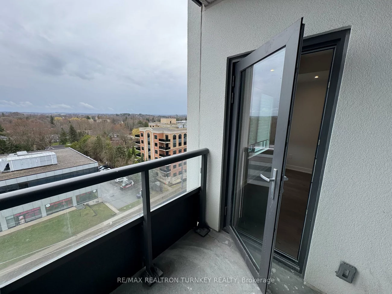 715, Davis, Huron Heights-Leslie Valley, Newmarket