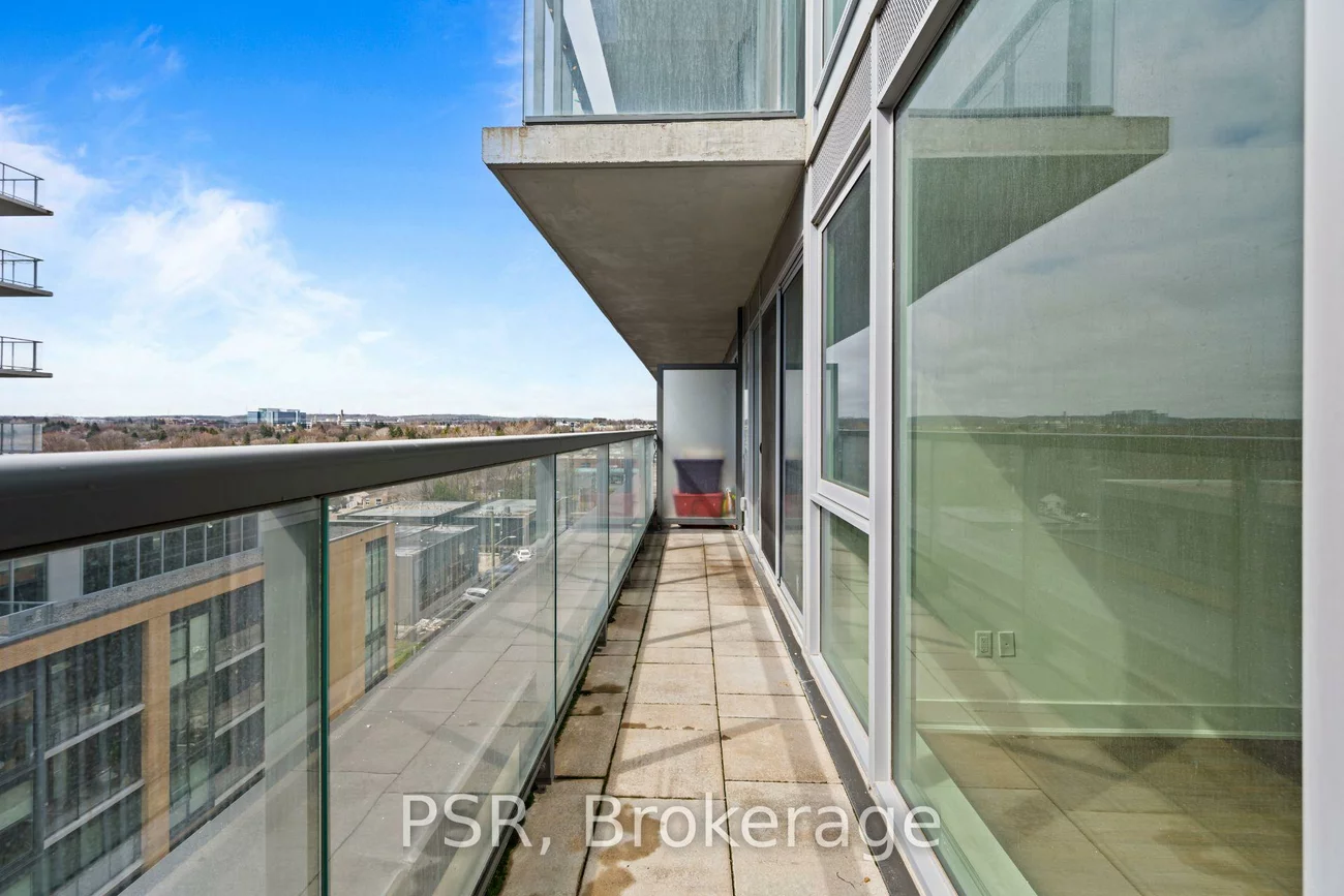 195, Deerfield, Central Newmarket, Newmarket