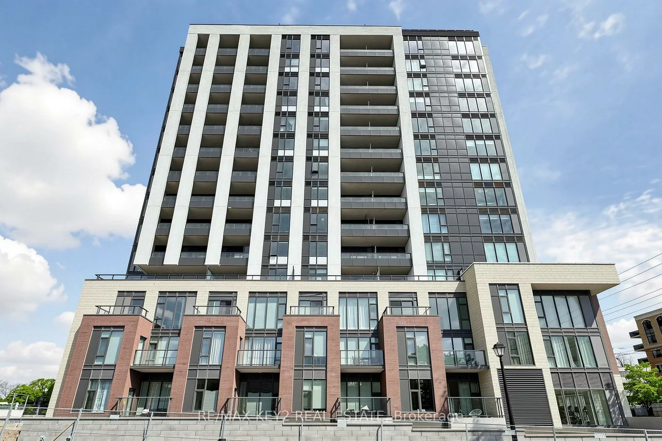 705, Davis, Huron Heights-Leslie Valley, Newmarket