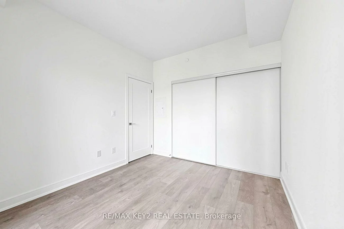 705, Davis, Huron Heights-Leslie Valley, Newmarket