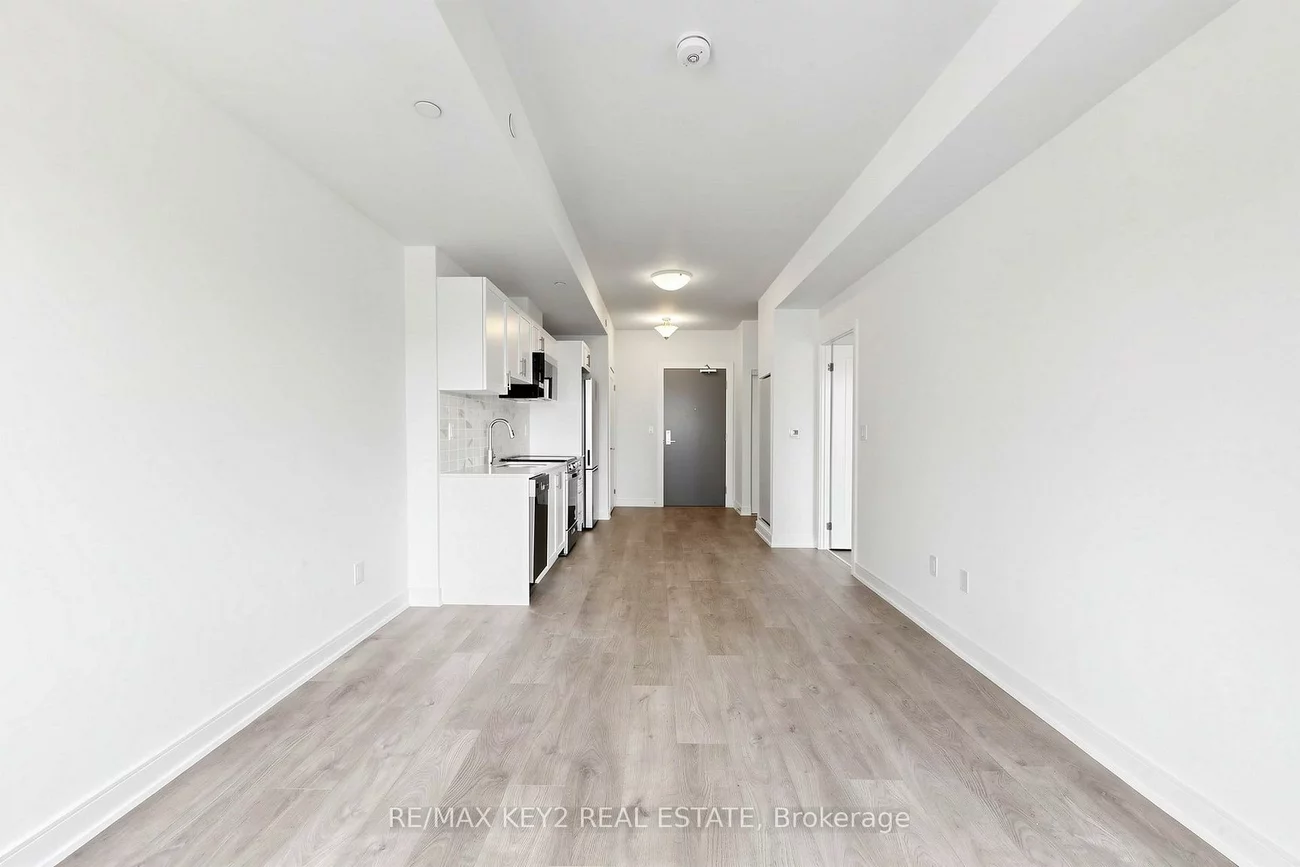 705, Davis, Huron Heights-Leslie Valley, Newmarket