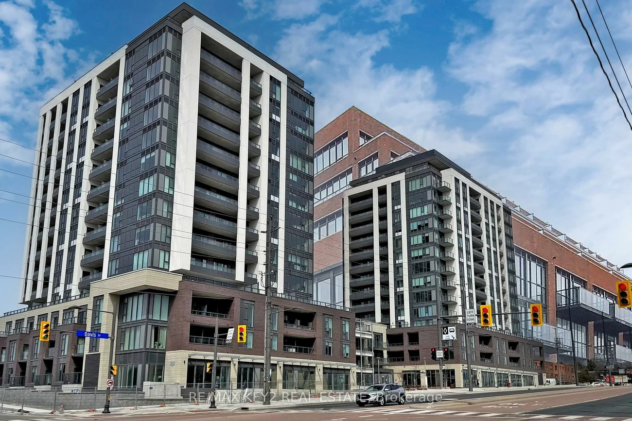 705, Davis, Huron Heights-Leslie Valley, Newmarket