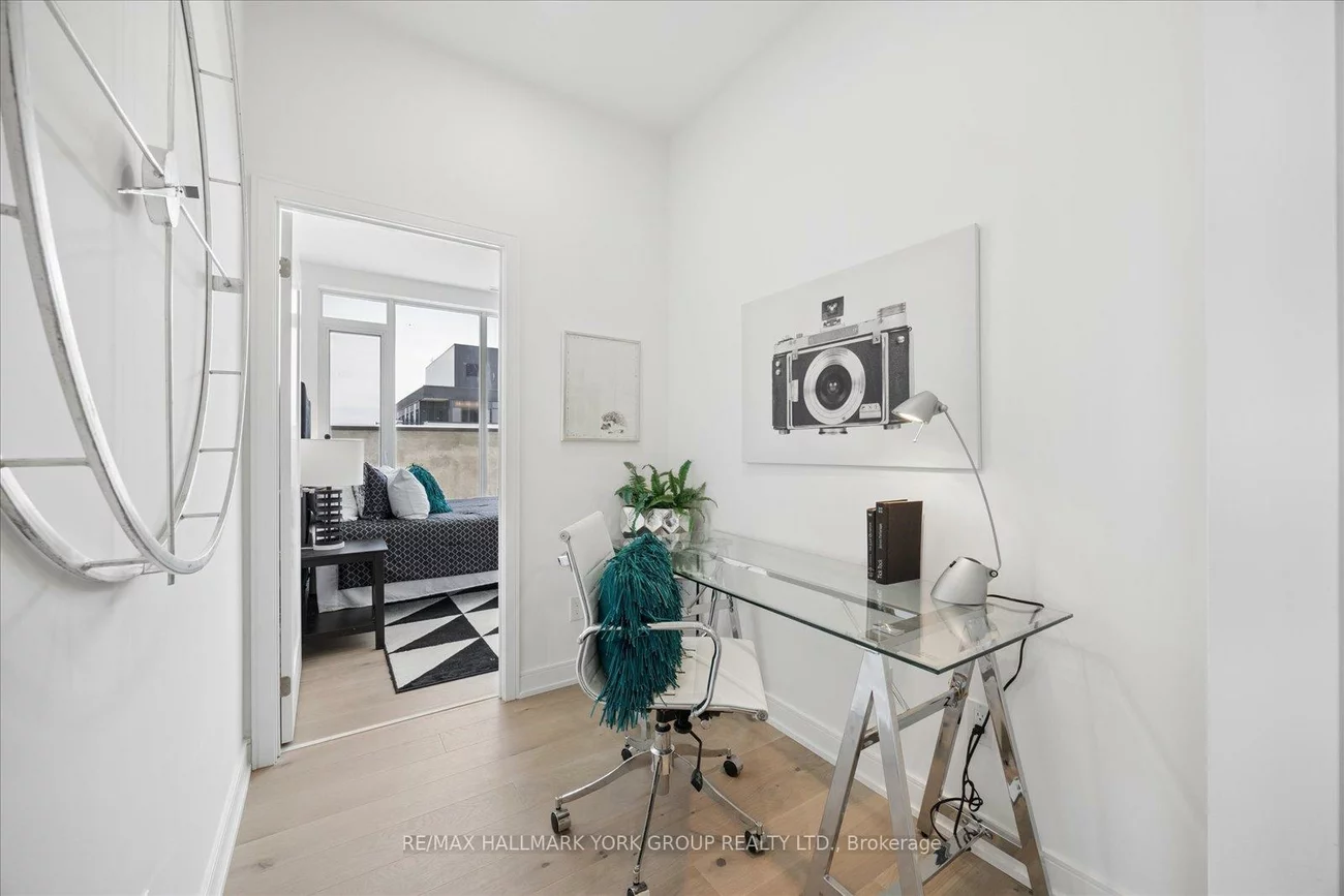 705, Davis, Huron Heights-Leslie Valley, Newmarket