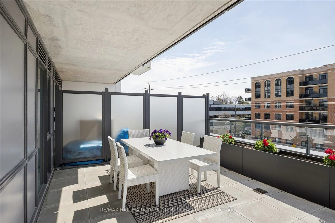 705, Davis, Huron Heights-Leslie Valley, Newmarket